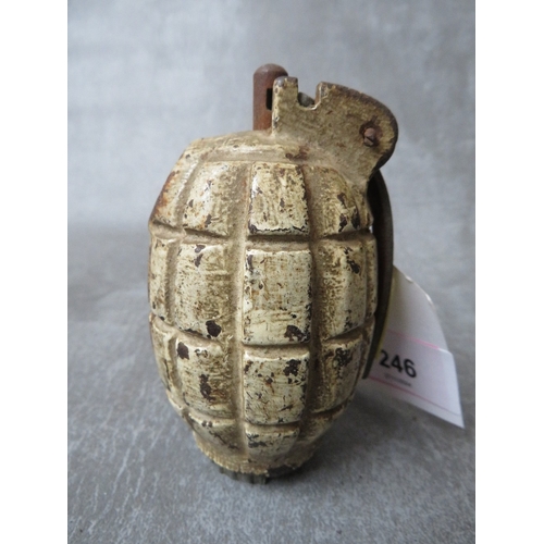 246 - A WWII MILLS BOMB GRENADE 36, dated 1940 (Inert)