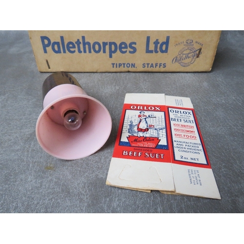 340 - A BOX OF HOME FRONT INTEREST ITEMS, to include an air raid shelter light, Palethorpes sausage box et... 