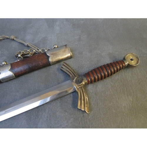 361 - A GERMAN LUFTWAFFE FIRST PATTERN DRESS DAGGER, with chain hanger and portepee, makers mark for Carl ... 