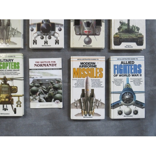 344 - A QUANTITY OF SALAMANDER MILITARY INTEREST ILLUSTRATED GUIDES, including tanks, fighters, missiles, ... 