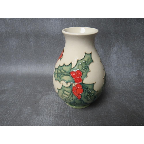 963 - A MOORCROFT CHRISTMAS ROBIN BALUSTER VASE, impressed marks to the base, H 13.5 cm