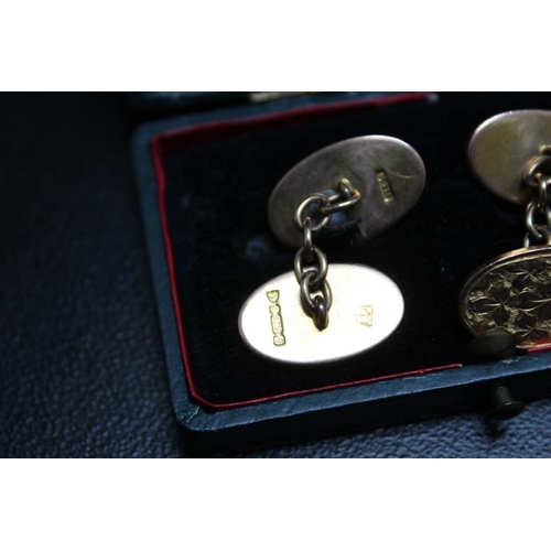 655 - A PAIR OF CHESTER HALLMARKED 9 CARAT GOLD CUFFLINKS IN BOX, approx combined weight 13.6g,