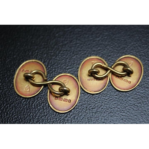 656 - A PAIR OF HALLMARKED 18 CARAT GOLD CUFFLINKS, approx combined weight 9.5g