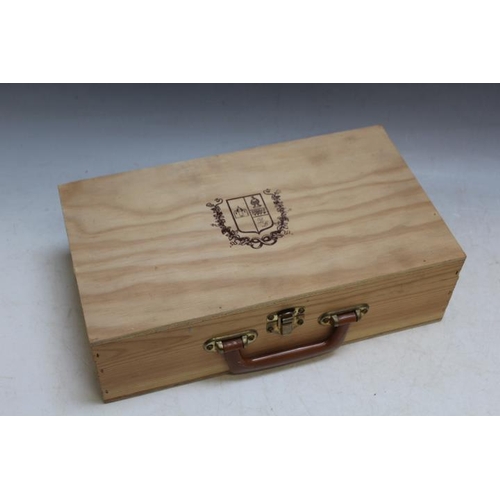 889 - A PRESENTATION WOODEN CASE OF 2 BOTTLES OF MATAYAC CAHORS 2003, with wax seal