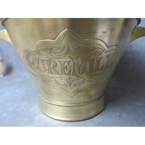 855 - AN EDWARDIAN TWIN HANDLED 'PURE MILK' SHOP COUNTER MILK PAIL, of brass outer construction, with stee... 