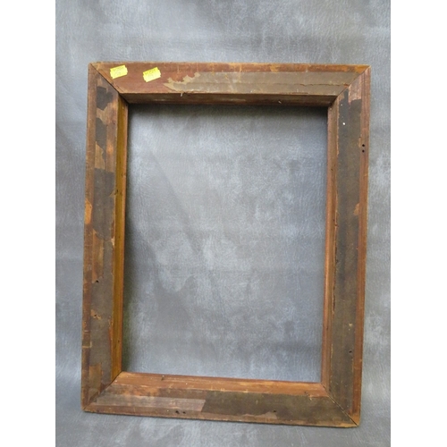 423 - A LATE 18TH / EARLY 19TH CENTURY MAPLE FRAME, frame W 5 cm, rebate 41 x 30 cm