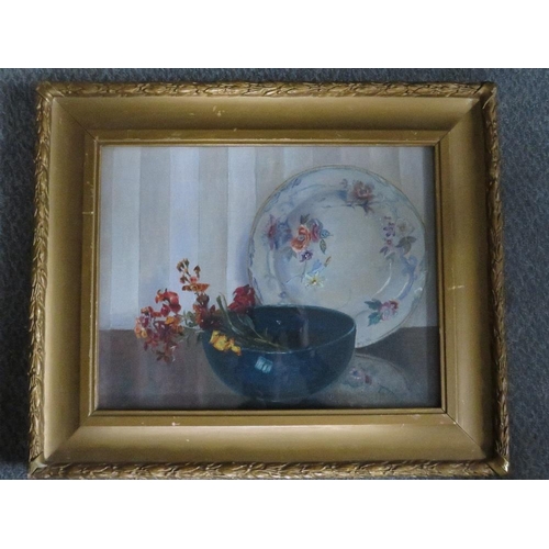 482 - (XIX-XX). Modern British school, still life study of flowers with a bowl and a plate, unsigned, oil ... 