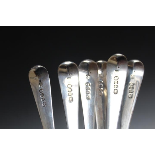 830 - A  SET OF SIX HALLMARKED SILVER TABLE SPOONS BY GEORGE SMITH & WILLIAM FEARN - LONDON 1792, approx w... 