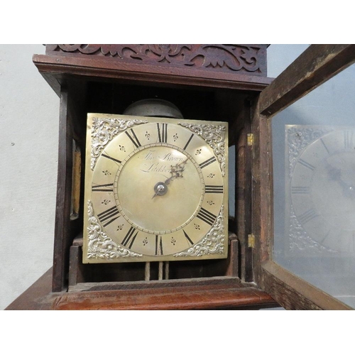 1131 - AN OAK CASED 30 HOUR LONG CASE CLOCK BY THOMAS BROWN OF LITCHBOROUGH, having a birdcage movement, ho... 