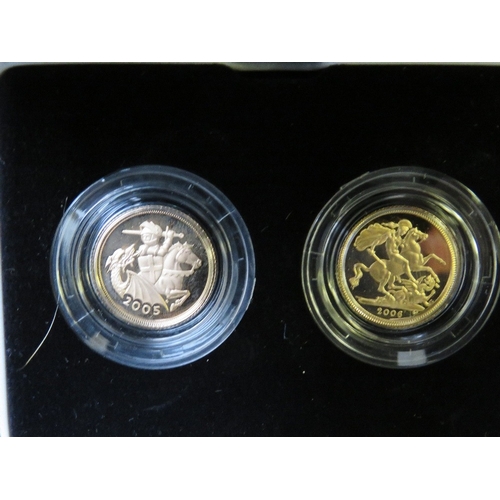 791 - QEII 2005 / 2006 GOLD PROOF HALF SOVEREIGN PAIR, in case of issue with COA, along with an Alderney 2... 