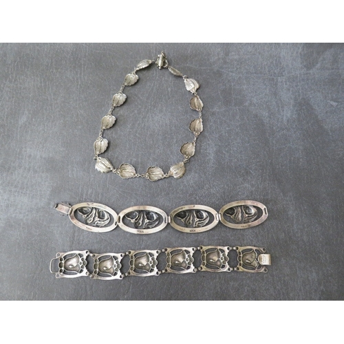 624 - A DANECRAFT STERLING SILVER PANEL LINK BRACELET, together with a Danecraft leaf design silver neckla... 