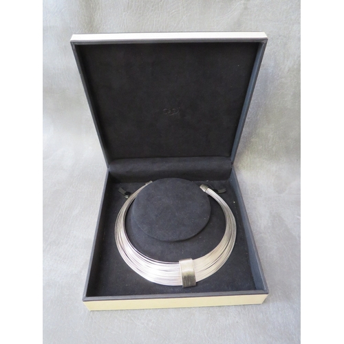 626 - A BOXED LINKS OF LONDON COLLARETTE STYLE NECKLACE