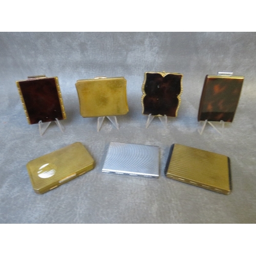 582 - A COLLECTION OF SEVEN ART DECO AND LATER VINTAGE POWDER COMPACTS ETC., to include rectangular compac... 