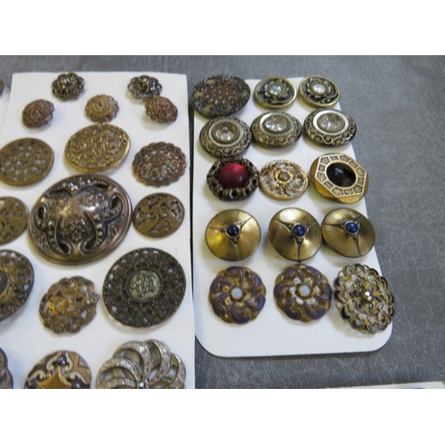 544 - A COLLECTION OF MAINLY METAL EXAMPLES OF VINTAGE BUTTONS, varying styles and periods, to include a s... 