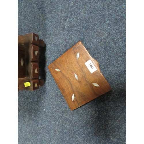 1082 - A POLYNESIAN DECORATIVE HARDWOOD WOODEN BOX, h 35 CM