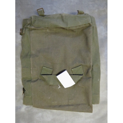 252 - A GERMAN OFFICERS VALISE CIRCA WWII, a pair of WWI German gaiters and military back pack