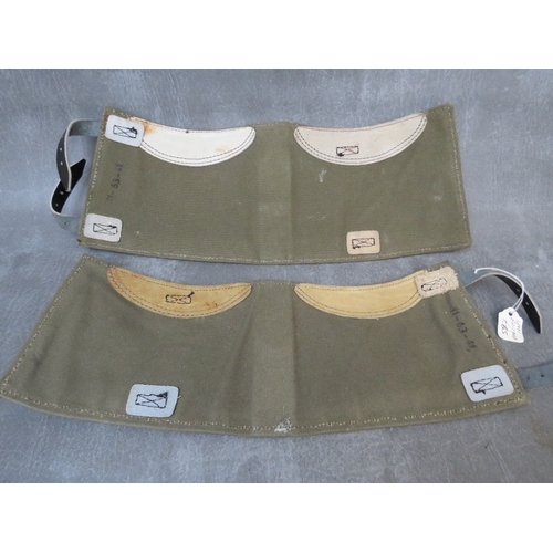 252 - A GERMAN OFFICERS VALISE CIRCA WWII, a pair of WWI German gaiters and military back pack