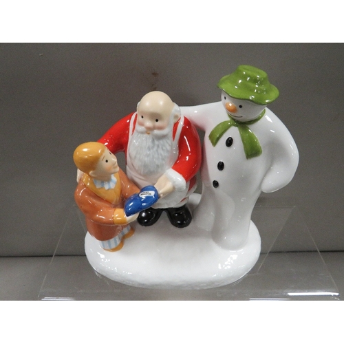 375 - A boxed Coalport Snowman figure 'The Special Gift'