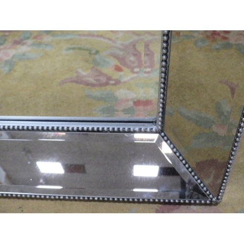 847 - A large modern rectangular mirror - 123 x 93 cm