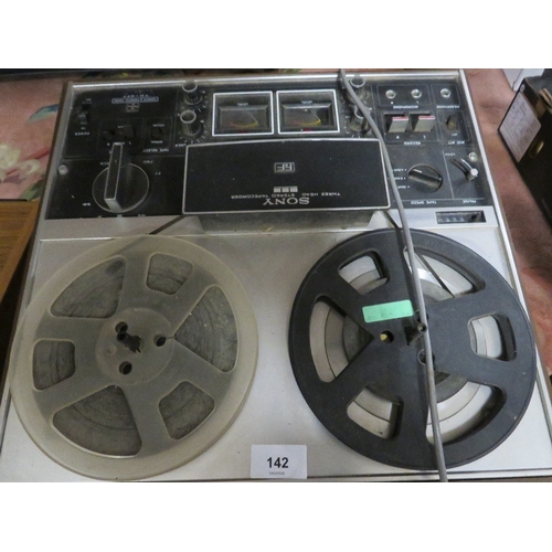 142 - A Sony TC/377 three head stereo tape recorder together with a Hanimex cassette radio