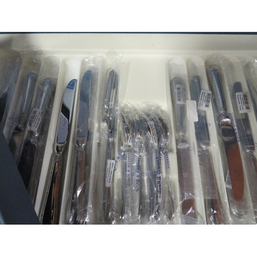 262 - A boxed canteen of Villeroy & Boch cutlery in individual sleeves (unchecked)