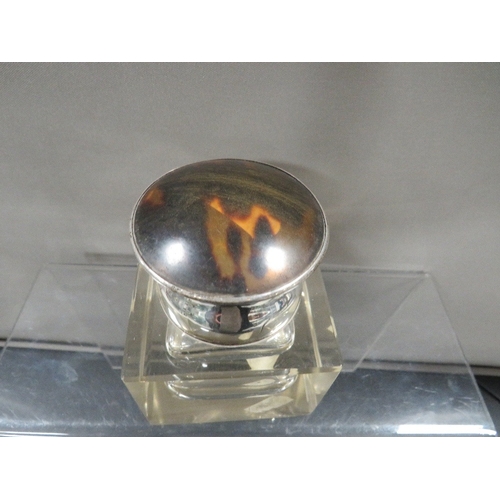 343 - A hallmarked silver & tortoiseshell mounted glass inkwell, used a a golf trophy, inscribed 'Bromboro... 