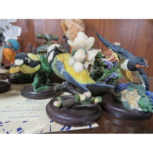 224 - Four Danbury mint ceramic owl figures with certificates together with a tray of bird figures