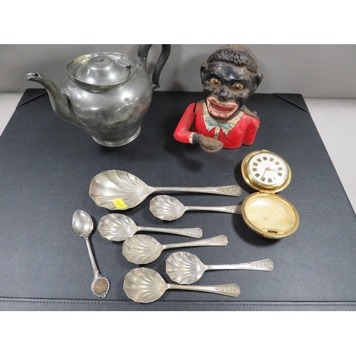 422 - A tray of collectables to include a happy joe type money bank