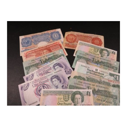 440 - Bank of England Regional one pound notes and a ten shilling note, including a blue peppiatt issue an... 