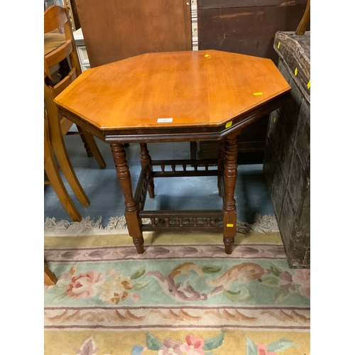 An Edwardian mahogany table