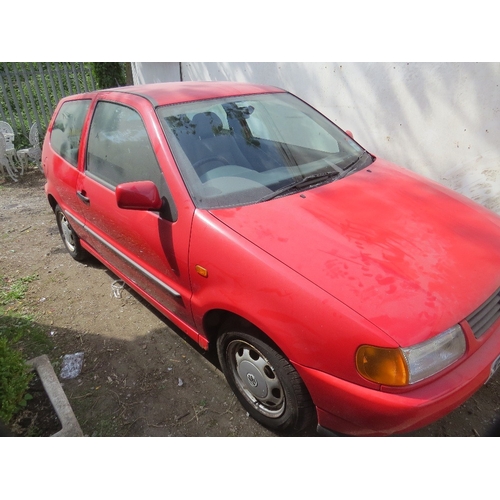 600 - A 1998 red 1.9L diesel Volkswagen Polo, MOT expired 2020, one key, no logbook, showing as 70,242 mil... 