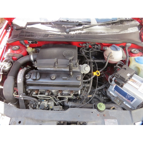 600 - A 1998 red 1.9L diesel Volkswagen Polo, MOT expired 2020, one key, no logbook, showing as 70,242 mil... 