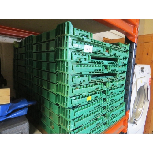 611 - A selection of eleven foldaway storage crates