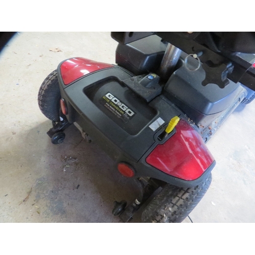633 - A Pride Go Go lightweight mobility scooter with key but NO charger