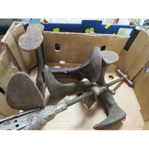 132 - Two small trays of assorted metal ware to include silver plated ware, boot lace, jam pam etc