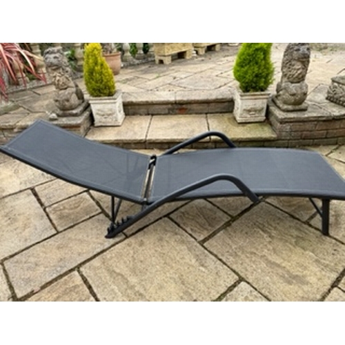 652 - A Jysk garden lounger