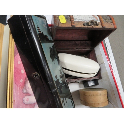 A small quantity of collectables to include pocket knifes, crystals etc