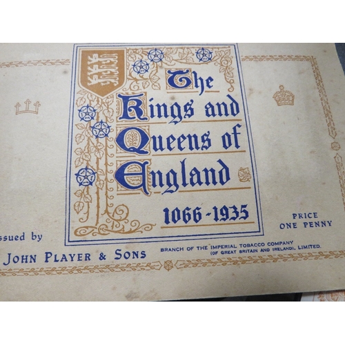 515 - A tray of assorted vintage medals, coins and notes etc