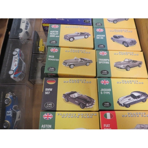 110 - A tray of assorted Model cars to include boxed examples