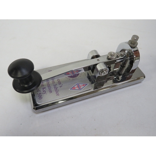 422 - A limited edition 091/500 morse key produced for the Queens Platinum Jubilee celebrations complete w... 
