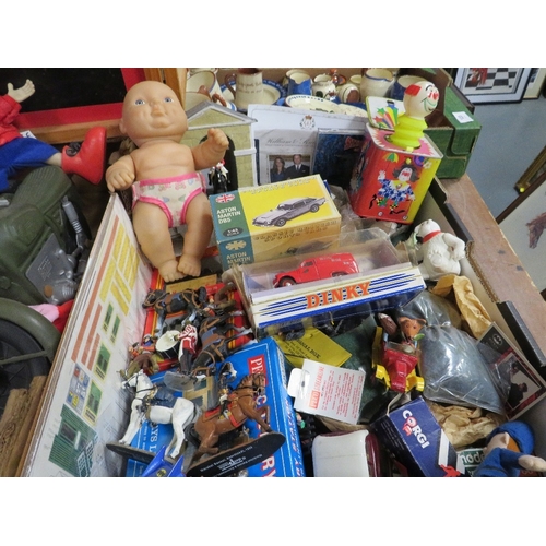 122 - Two trays of assorted vintage toys to include Corgi, Dinky, Del Prado, puppets and a puppet theatre ... 