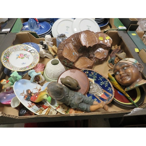 132 - A tray of assorted vintage ceramics to include Wedgwood jasperware
