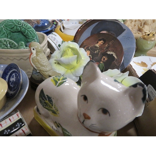 149 - Two trays of assorted vintage and modern ceramics and collectables etc.