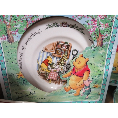 162 - A tray of boxed Royal Doulton Winnie-The-Pooh etc