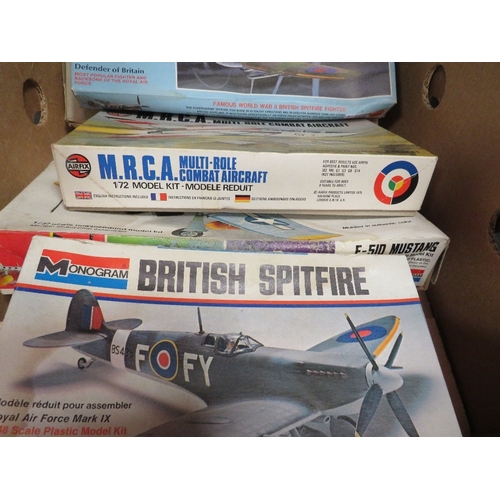 187 - A collection of 9 model plane kits to include Lancaster, Spitfire etc - all kits appear to have been... 