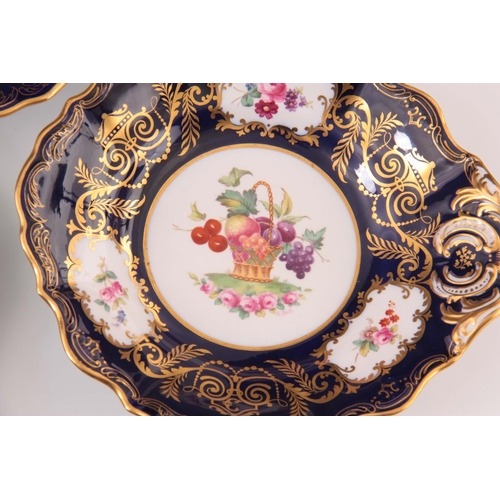 106 - AN EARLY 20TH CENTURY SPODE COPELANDS DESSERT SERVICE including six plates and two dishes decorated ... 