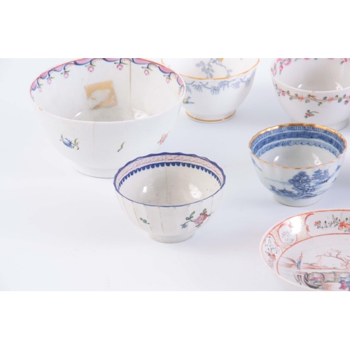 112 - A COLLECTION OF MAINLY 18TH CENTURY NEW HALL TYPE PORCELAIN TEA BOWLS AND SAUCERS including some Ori... 