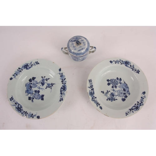 127 - A PAIR OF 18TH CENTURY CHINESE BLUE AND WHITE SOUP PLATES with floral centres and flower spray borde... 