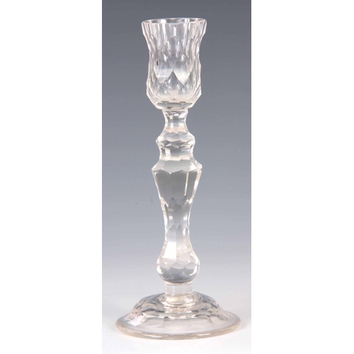 22 - AN 18TH/EARLY 19TH CENTURY CIRCULAR BASE FACET CUT GLASS PORT GLASS with knopped tapering stem and w... 