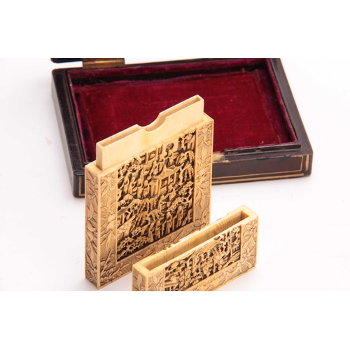 193 - A 19TH CENTURY CHINESE CARVED IVORY CARD CASE IN ORIGINAL LACQUER BOX, both sides carved in great de... 